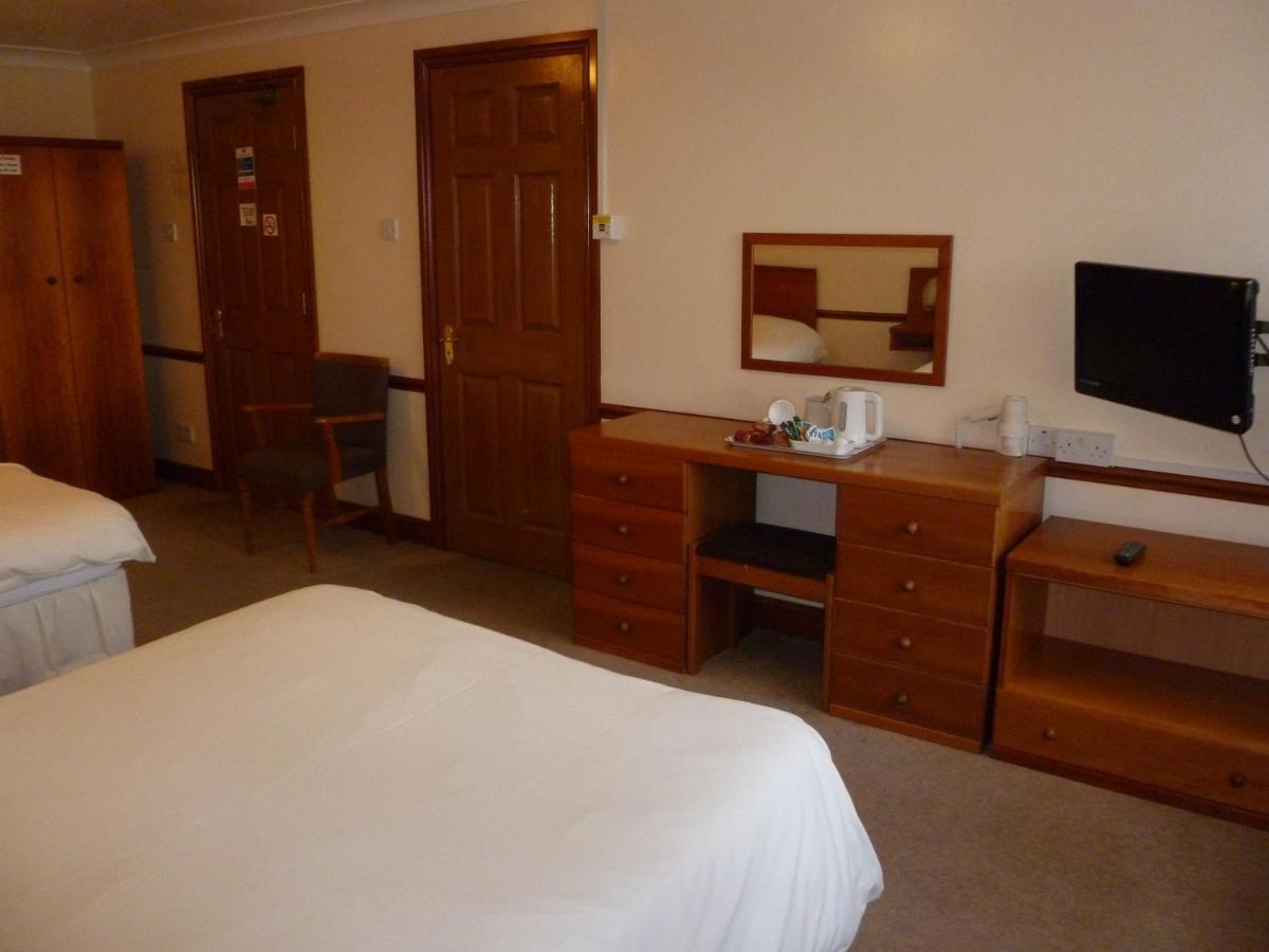 Tafarn Y Rhos Hotel Llangefni Phòng bức ảnh
